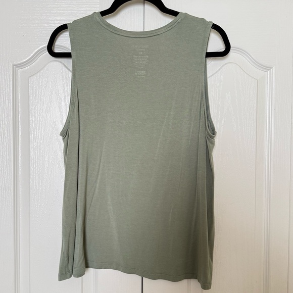 Nine West Women's Sage Muscle Tee - Picture 2 of 3